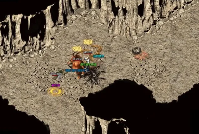 游戏形式和传奇的玩法却截然不同这也招引了相当一部分玩家